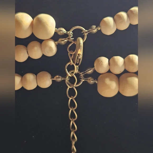 Plunder Marielle 3-Strand Wood Bead Necklace - NWOT - Picture 4 of 5